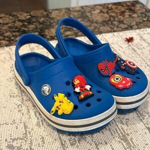 Boys Crocs with 5 Croc Charms
